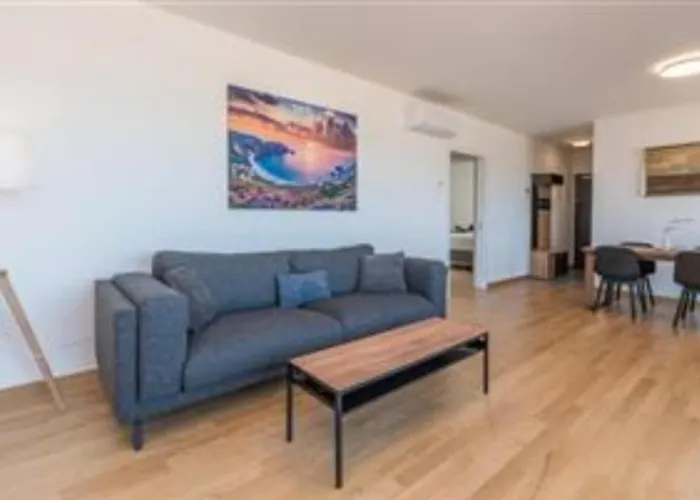 Dvj Apartments 3